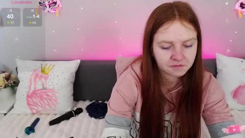Adelina online show from 05-17-26, 04:43