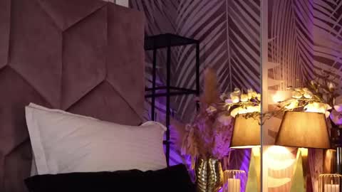 Snapshot of evarhea chatting on 05-14-26, 03:02 EvaRhea online show from 05-14-26, 03:02