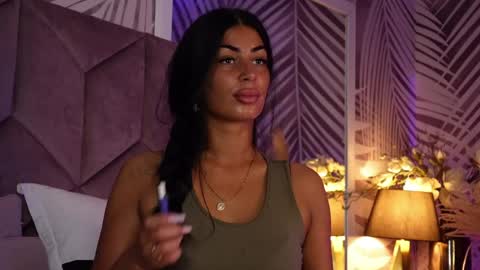 Snapshot of evarhea chatting on 06-02-26, 02:46 EvaRhea online show from 06-02-26, 02:46