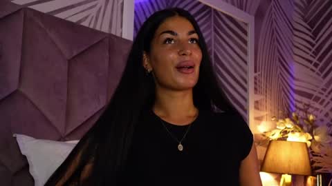 Snapshot of evarhea chatting on 06-09-26, 02:56 EvaRhea online show from 06-09-26, 02:56
