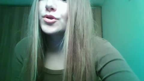 evasapples2026 online show from 03-02-26, 04:25