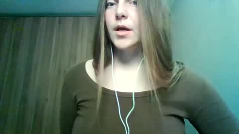 evasapples2026 online show from 05-26-26, 10:06