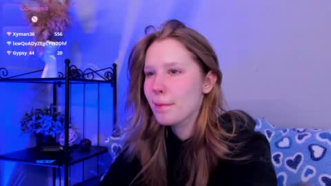 Snapshot of evastevs chatting on 01-25-25, 04:23 Eva online show from 01-25-25, 04:23