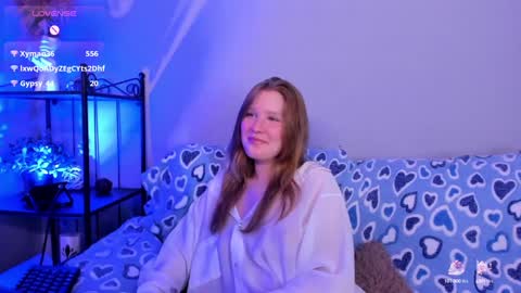 Snapshot of evastevs chatting on 01-25-25, 11:43 Eva online show from 01-25-25, 11:43