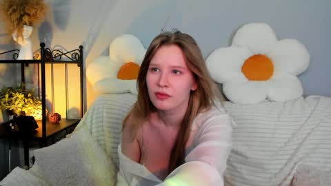 Snapshot of evastevs chatting on 02-01-25, 01:44 Eva online show from 02-01-25, 01:44