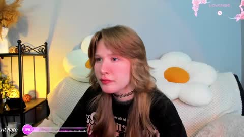 Snapshot of evastevs chatting on 02-13-25, 11:47 Eva online show from 02-13-25, 11:47