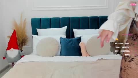 Eva online show from 01-11-25, 02:15