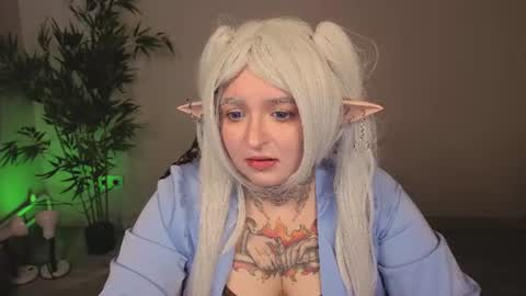 Snapshot of evathewitcher chatting on 06-19-26, 09:24 EvaTheWitcher online show from 06-19-26, 09:24