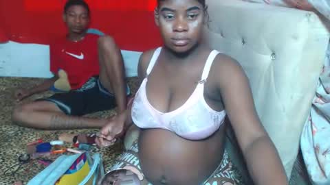 Eva And Emmanuel online show from 07-02-26, 03:51