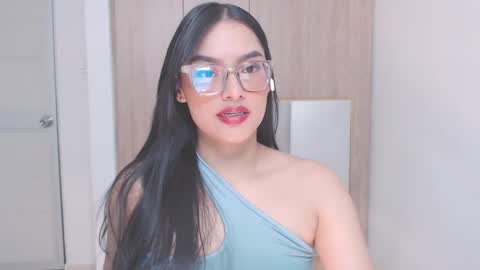 Snapshot of eve_rox18 chatting on 06-03-26, 07:00 Eve Rox18 online show from 06-03-26, 07:00
