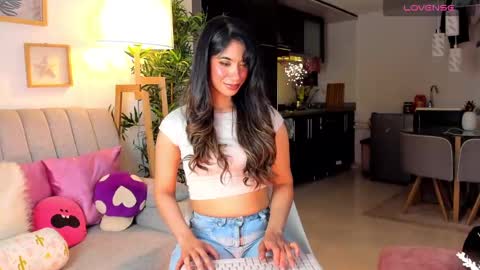 Snapshot of eveekendal_ chatting on 09-10-25, 02:11  Eve  online show from 09-10-25, 02:11