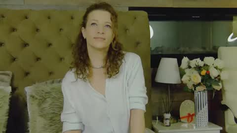 EveHamilton online show from 01-20-25, 08:29