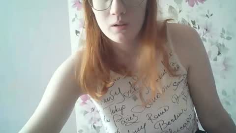 Evelina online show from 03-06-26, 10:23