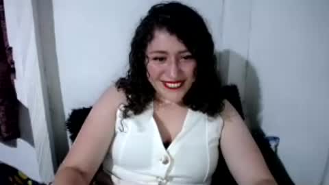 evelin97 online show from 07-08-26, 12:37