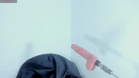 Snapshot of evelin_belen1 chatting on 03-25-26, 12:11 evelin belen1 online show from 03-25-26, 12:11