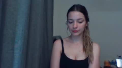 EvelinaMagnetic online show from 06-16-26, 08:33
