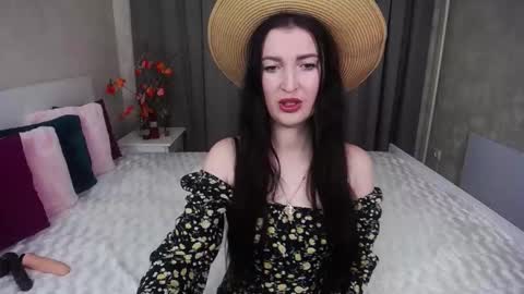 Evelin online show from 11-14-25, 06:12