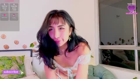 Snapshot of evelyn_chelle chatting on 12-23-24, 11:49 Im Eve or Chelle Next Stream 191224 online show from 12-23-24, 11:49