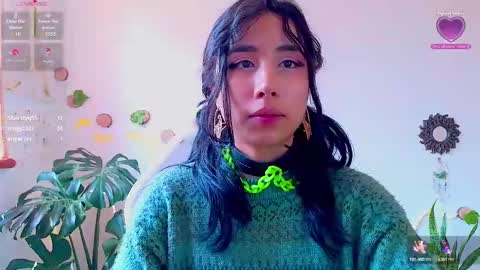 Snapshot of evelyn_chelle chatting on 03-10-25, 07:18 Im Eve or Chelle Next Stream 191224 online show from 03-10-25, 07:18