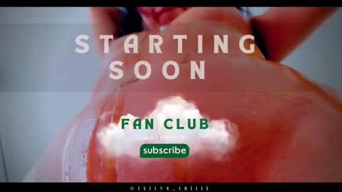 Snapshot of evelyn_chelle chatting on 09-16-25, 03:13 Im Eve or Chelle Next Stream 191224 online show from 09-16-25, 03:13