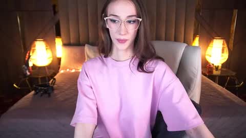 evelyn rush1 online show from 02-22-25, 03:01