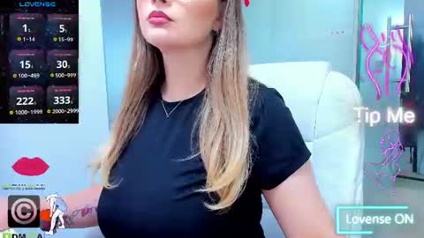 evelyne_rose online show from 07-05-26, 04:52