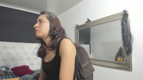 Snapshot of evelynesex chatting on 10-09-25, 02:42 Evelyne online show from 10-09-25, 02:42