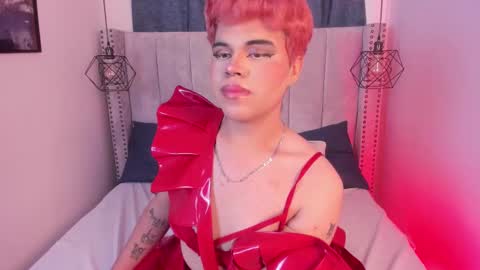 evelynn smith online show from 12-04-24, 04:05