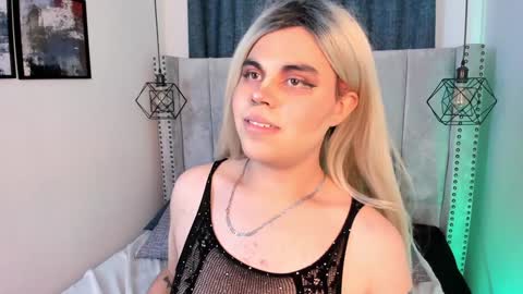 evelynn smith online show from 12-17-24, 05:47