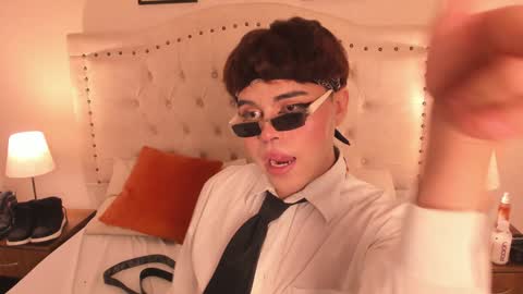 evelynn smith online show from 01-05-25, 02:06