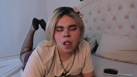 evelynn smith online show from 02-06-25, 08:34