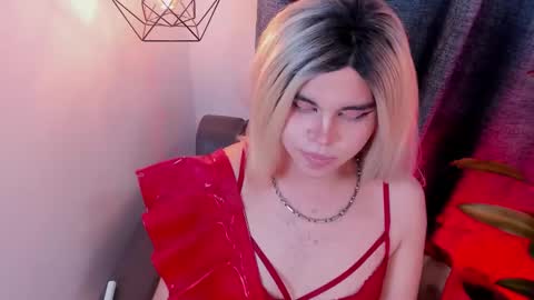 evelynn smith online show from 02-11-25, 11:33