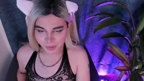 evelynn smith online show from 02-18-25, 10:58