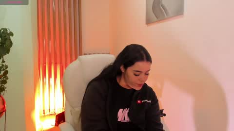 Evelyn Woods online show from 12-11-24, 04:07