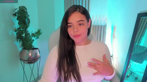 Evelyn Woods online show from 12-31-24, 03:55