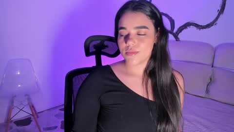 Evelyn Woods online show from 01-22-25, 04:34