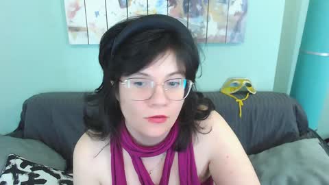 Everly online show from 02-03-25, 06:28