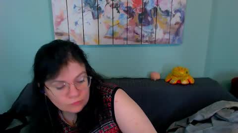 Snapshot of everly_rays chatting on 05-07-26, 08:31 Everly online show from 05-07-26, 08:31