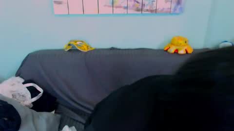Snapshot of everly_rays chatting on 05-11-26, 04:04 Everly online show from 05-11-26, 04:04