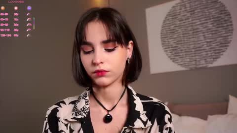 Anita online show from 11-12-25, 04:24