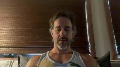 Every Day Is a Holiday online show from 06-18-26, 06:01