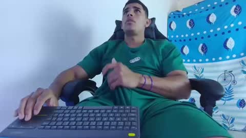 luis online show from 01-23-25, 04:26