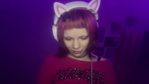 Snapshot of evettezirin chatting on 12-04-25, 12:47 Sky online show from 12-04-25, 12:47