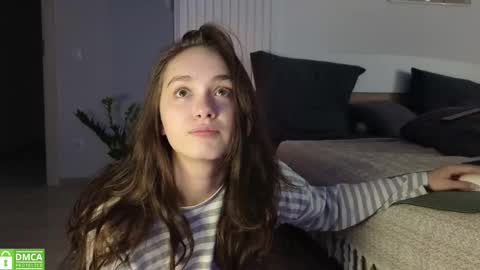 Snapshot of evi_woow chatting on 11-11-25, 10:21 evi_woow online show from 11-11-25, 10:21