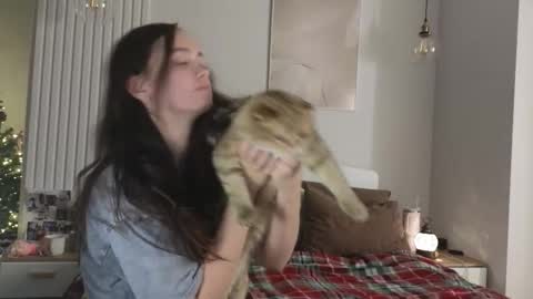 evi_woow online show from 12-22-25, 10:18