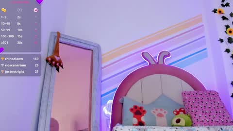 My name is Evie  nice to meet you  really get to know me better private is open  online show from 12-28-24, 08:04