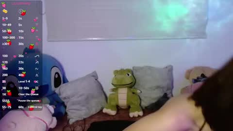 Evie Cloud online show from 02-03-25, 03:09