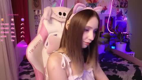 Evie online show from 04-22-26, 08:43