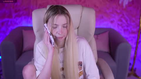 Eva online show from 04-10-26, 08:08