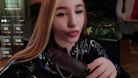 Snapshot of evit_dirty_mind_ chatting on 02-17-26, 08:55 evit_dirty_mind_ online show from 02-17-26, 08:55